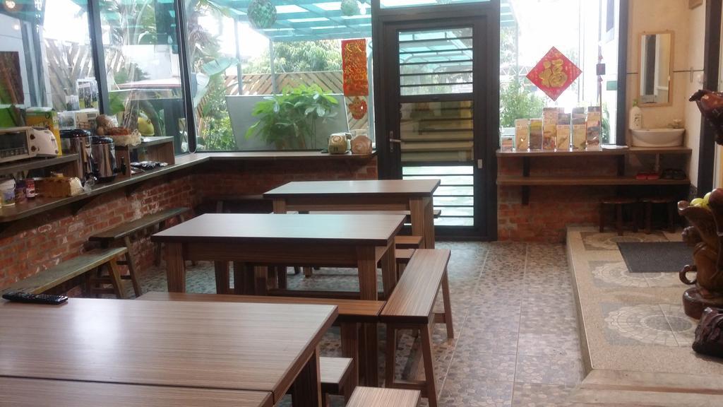 Stone Home Bed And Breakfast Taitung Экстерьер фото